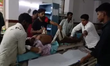 दतिया में खेत से मवेशी भगाने को लेकर विवाद, फायरिंग में पांच की लोगों की मौत, आठ घायल; मौके पर पुलिस अधिकारी पहुंचे, 50 लोगों से पूछताछ