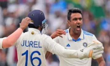 अश्विन ने तोड़ा अनिल कुंबले का रिकॉर्ड, भारत में सबसे ज्यादा टेस्ट विकेट लेने वाले गेंदबाज बने