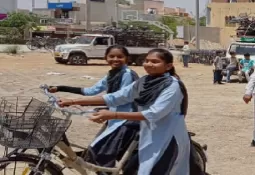 साइकिलें पाकर खुशी से झूम उठी स्कूलों की छात्राएं, सरकारी स्कूलों की 14500 बालिकाओं को मिलेंगी निःशुल्क